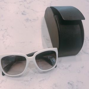PRADA SUNGLASSES HONEY!!!